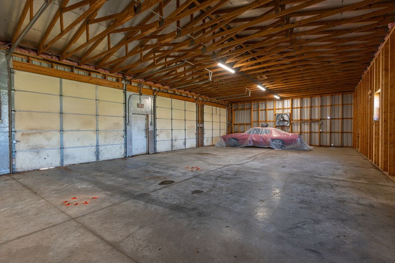 13081 E State Highway 22 - Photo 6 of 41