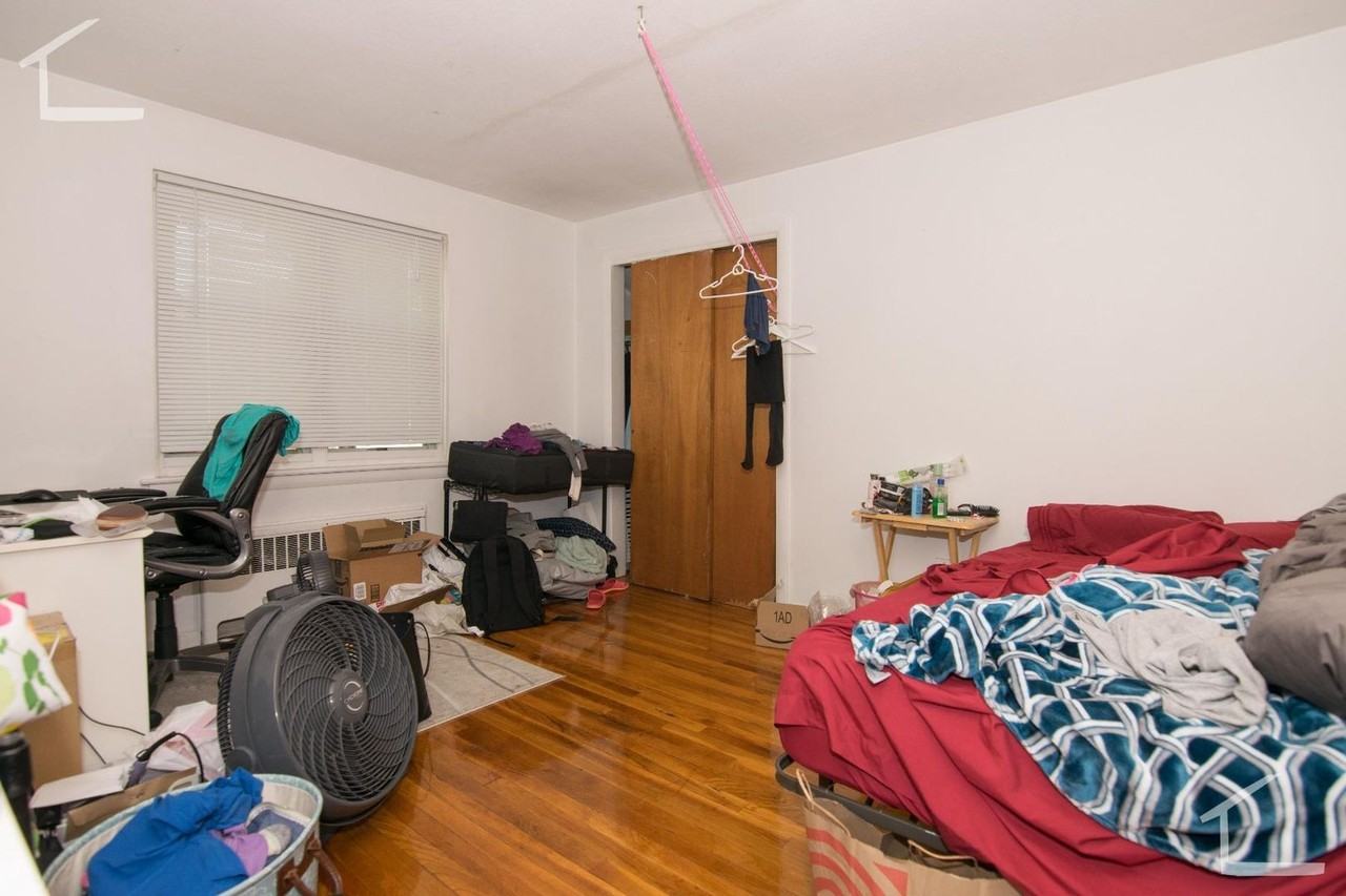 255 Corey Rd - Photo 4 of 8