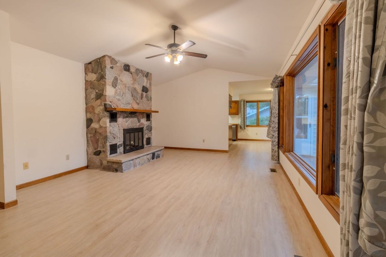 3332 Tibbets Dr - Photo 3 of 43