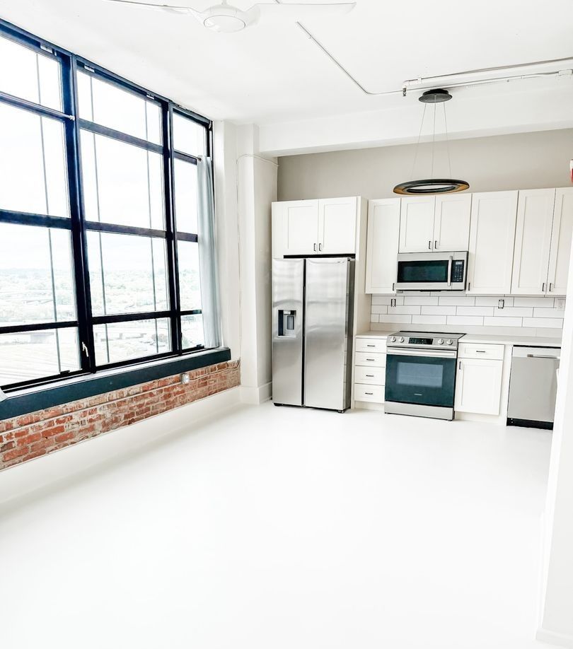 116 Gay St - Photo 4 of 26