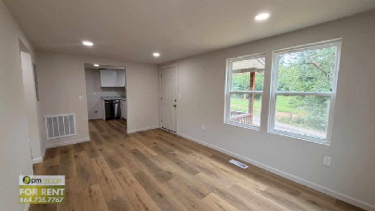 114 Couch St - Photo 3 of 22