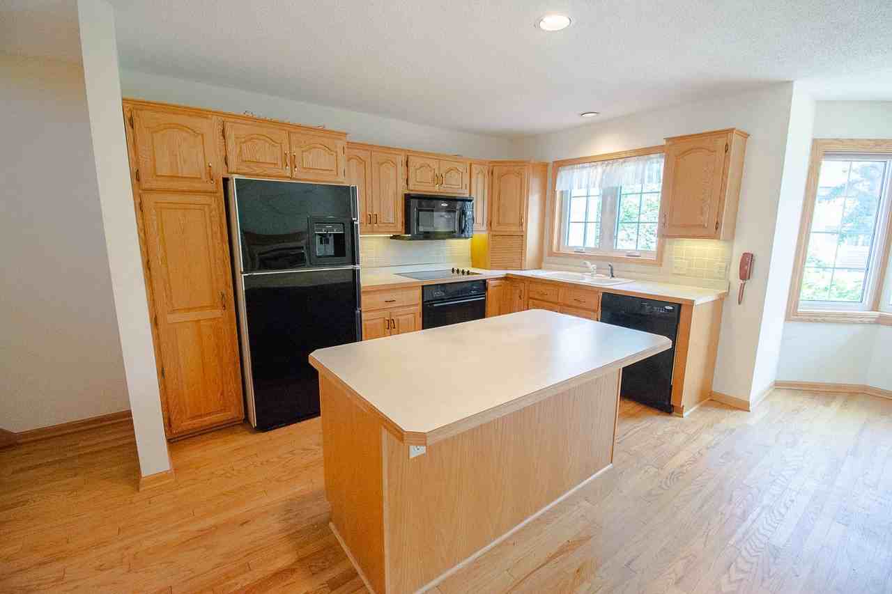 2716 Spyglass Ct Nw - Photo 2 of 23