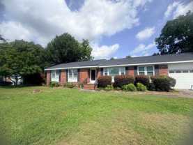 839 Malibu Dr - Photo 1 of 1