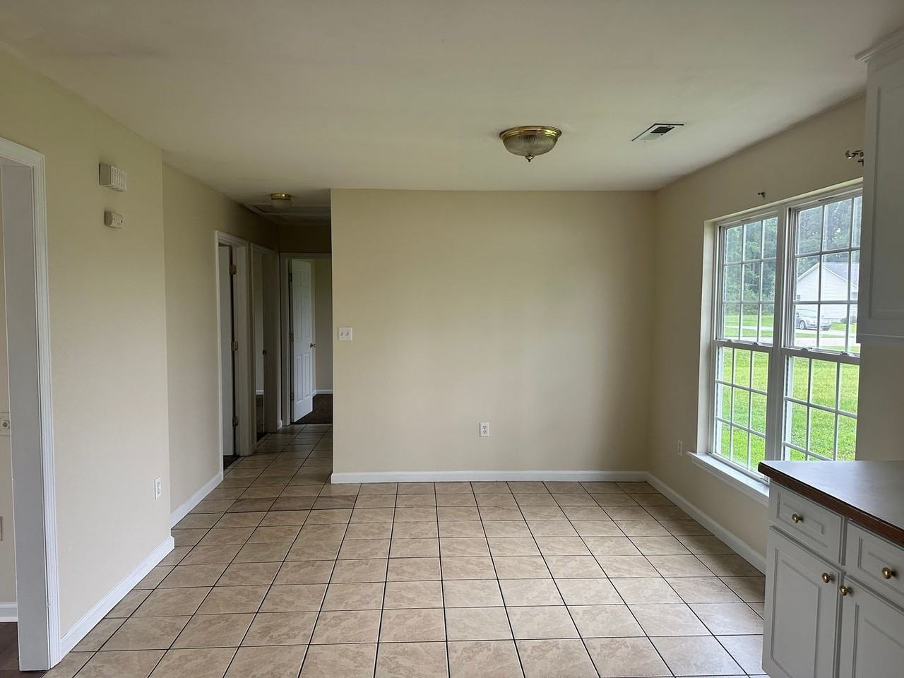 2215 Cotton Dr - Photo 7 of 14