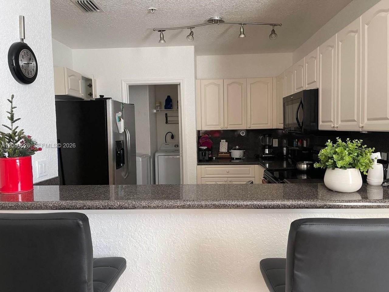 8123 W 36th Ave - Photo 3 of 10