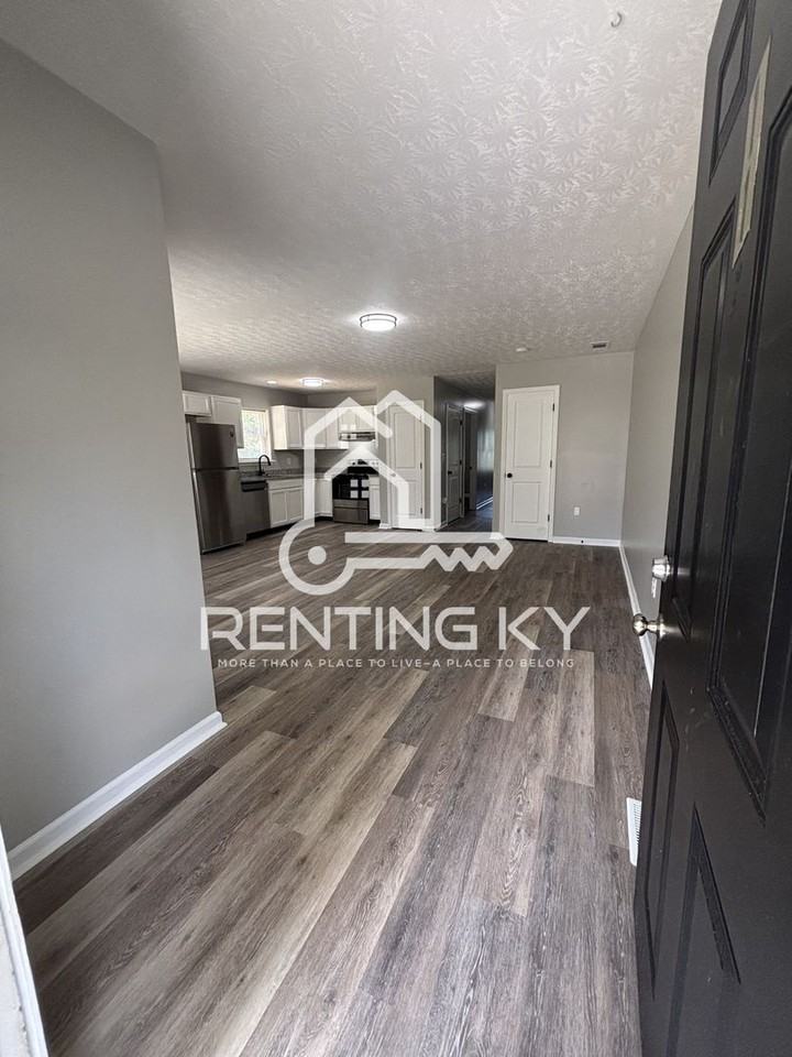 117 Estill St - Photo 2 of 16