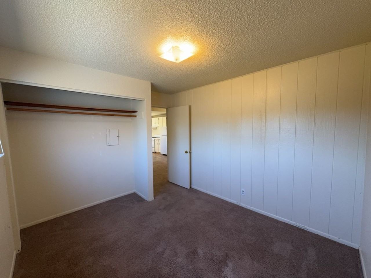 360 1/2 Pleasant Ave - Photo 5 of 12