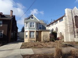 featured image of 922 Liberty St