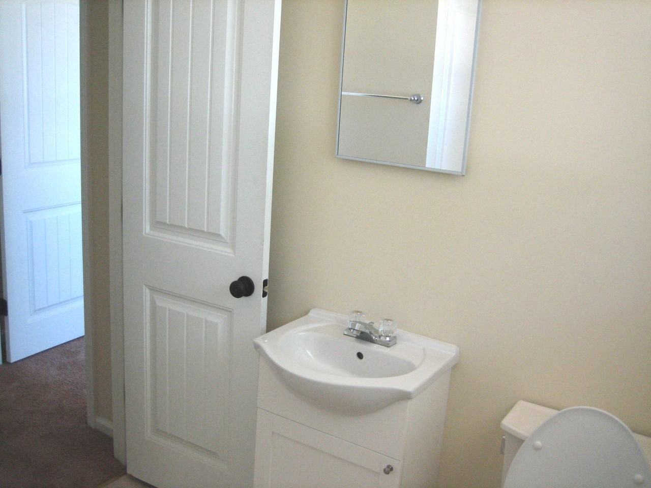 2106 Robin St - Photo 5 of 7