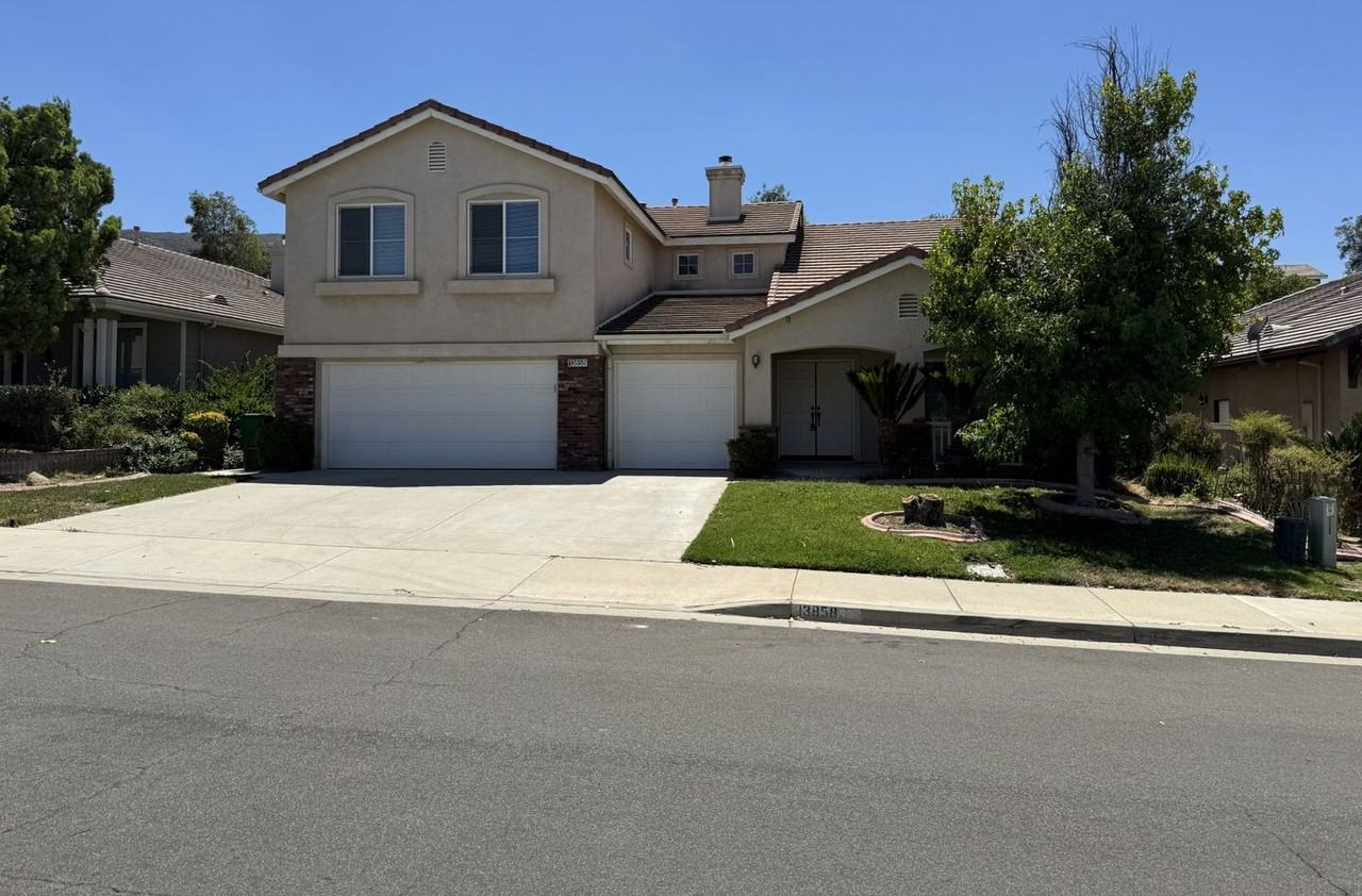 13858 Buckskin Trail Dr - Photo 2 of 35