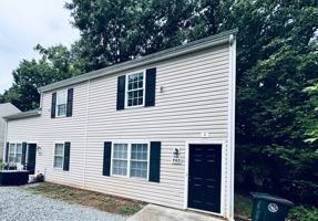 featured image of 802 Middle St