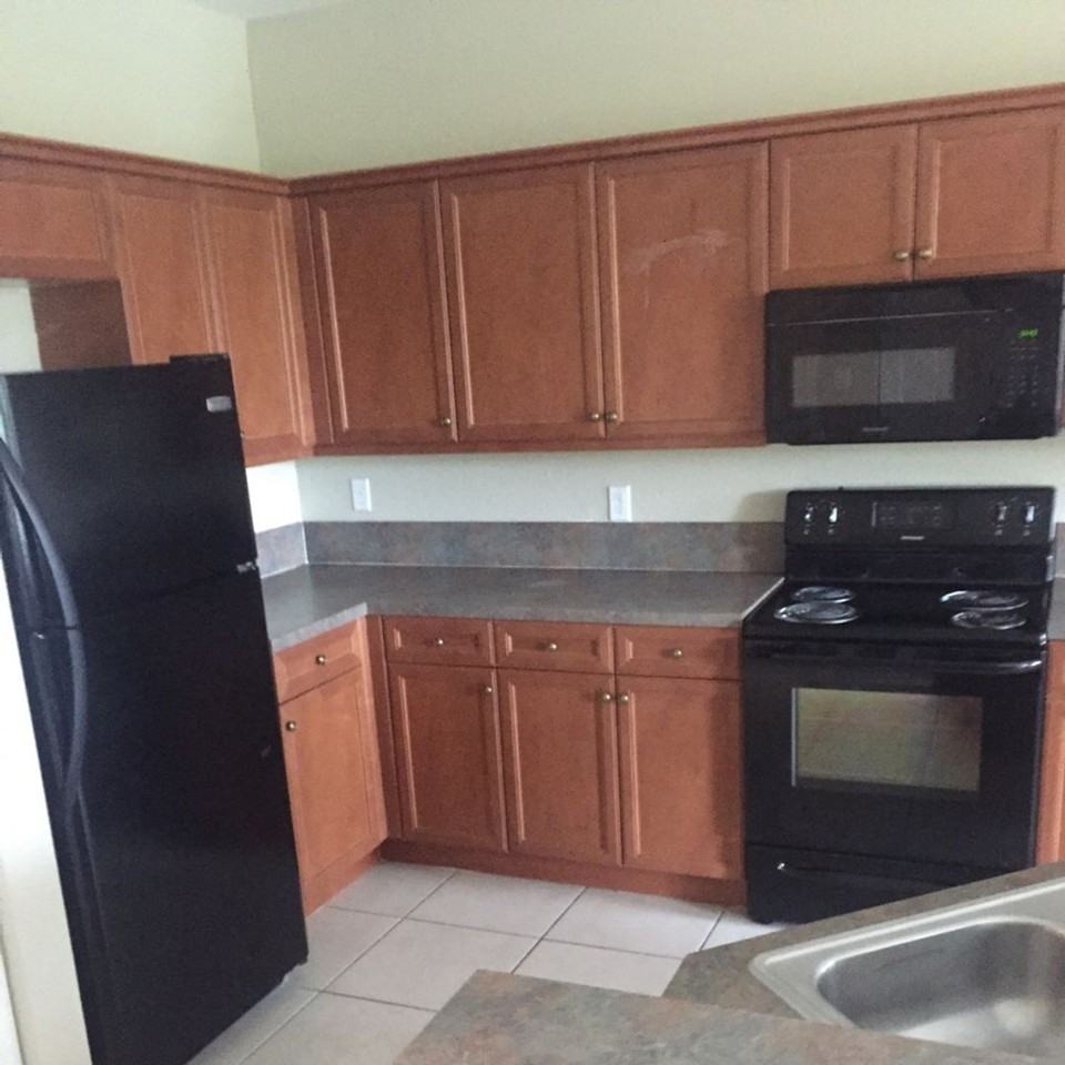 1992 Nassau Dr - Photo 2 of 19