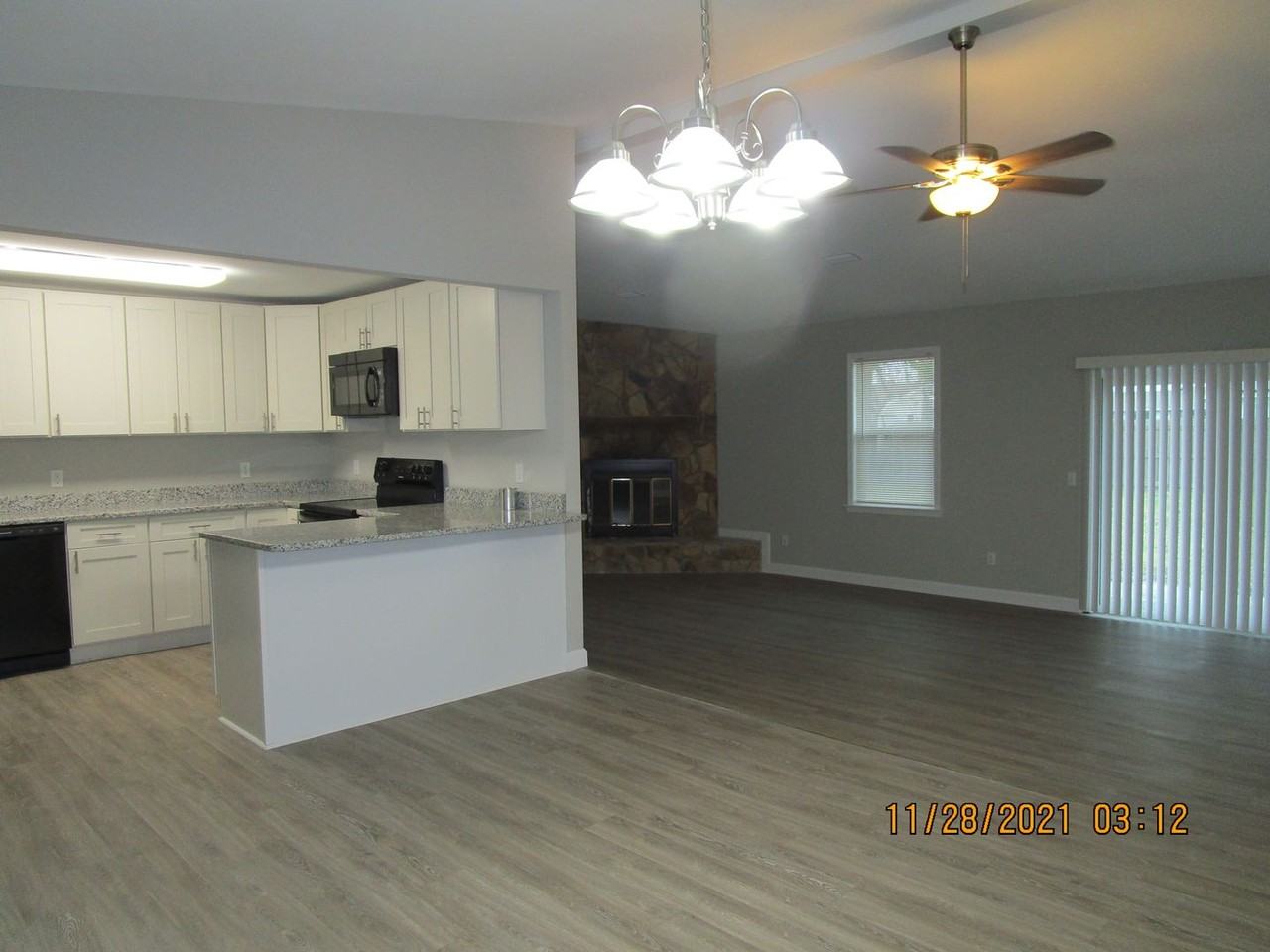 5921 Howard Rd - Photo 6 of 20
