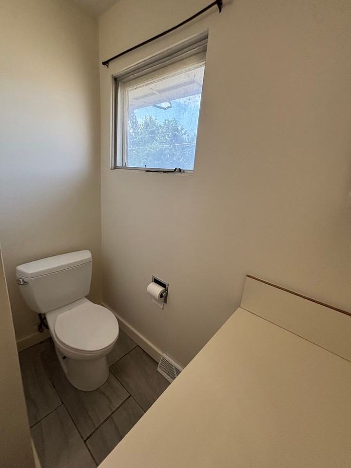 2608 Cardinal Dr - Photo 7 of 19