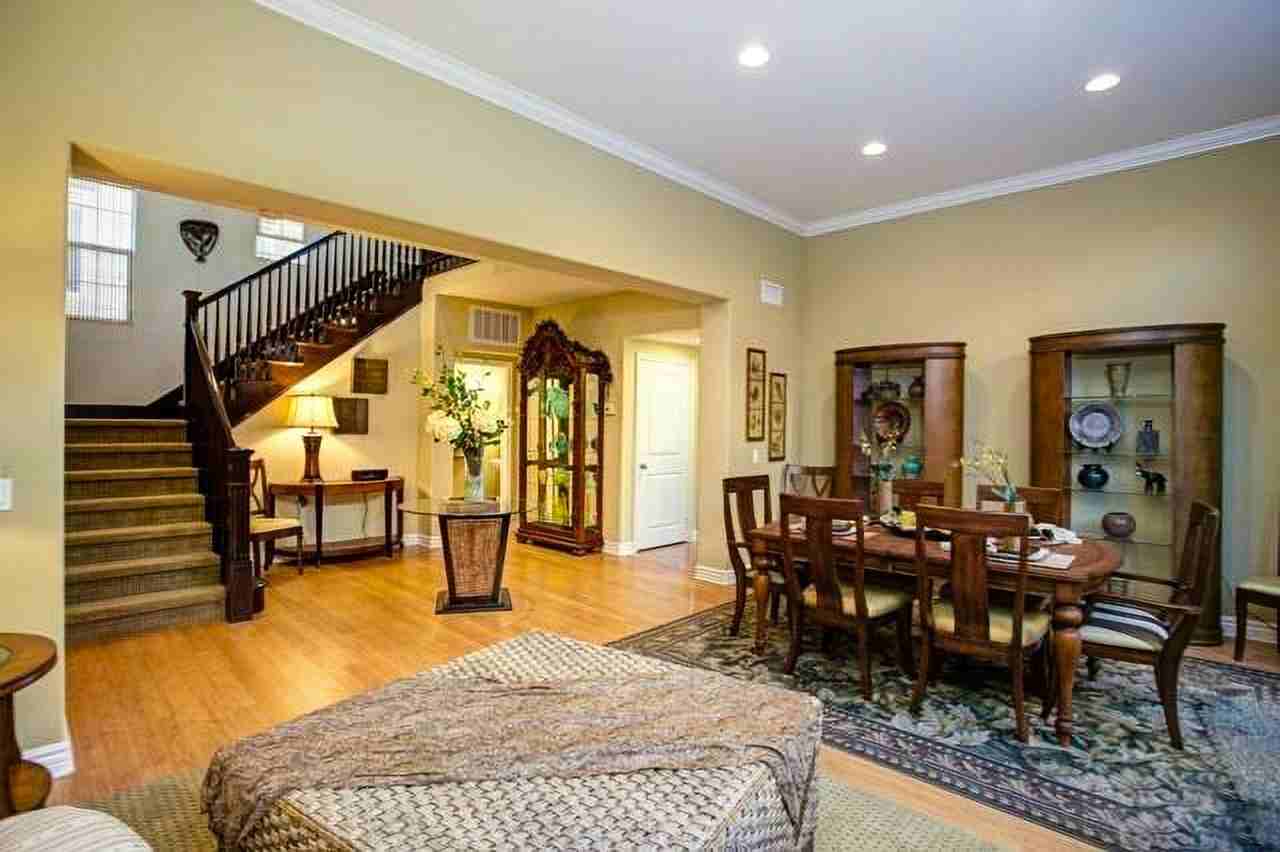 1029 Breakaway Dr - Photo 7 of 27