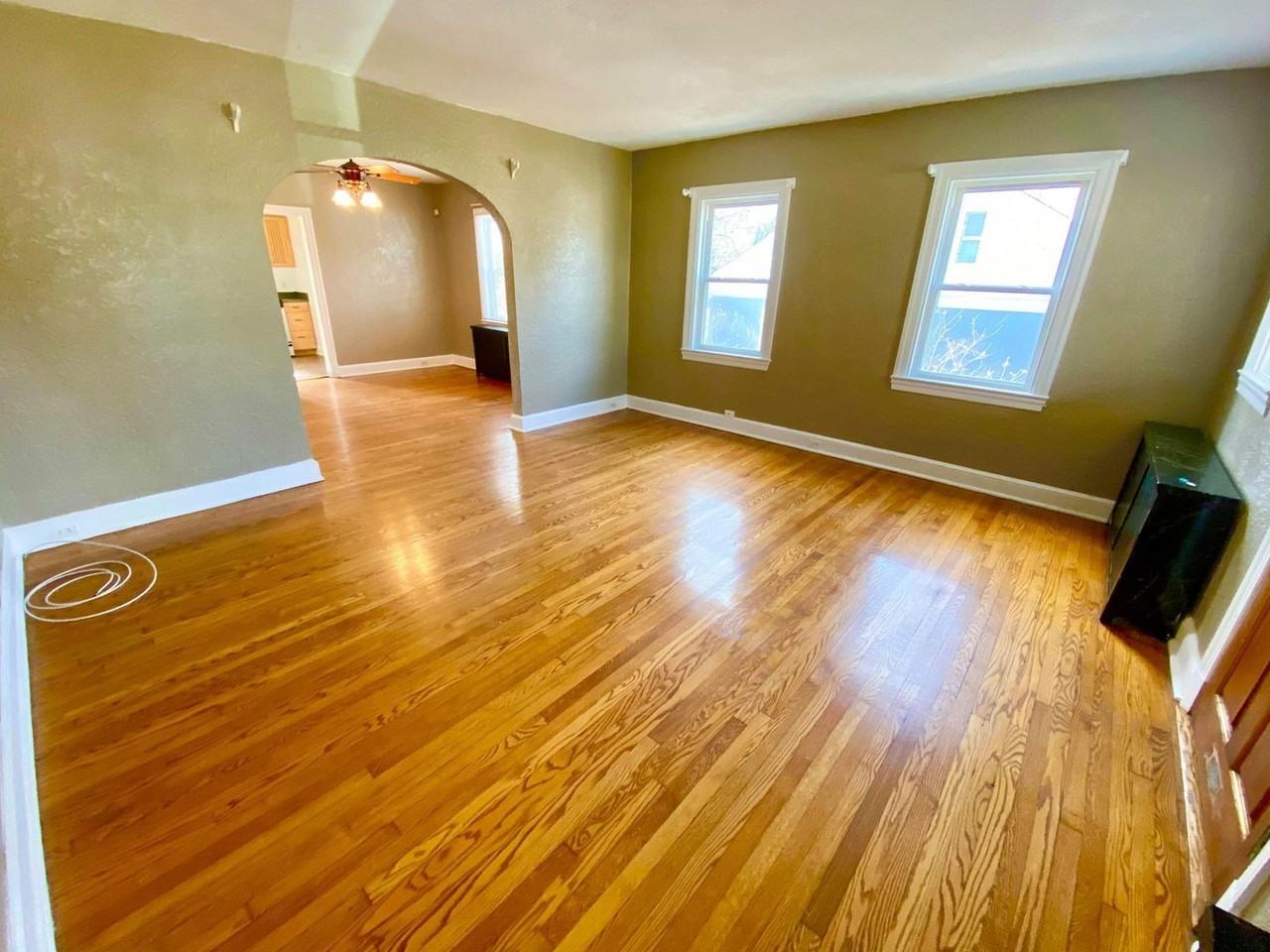 726 Brookwood Rd - Photo 4 of 30