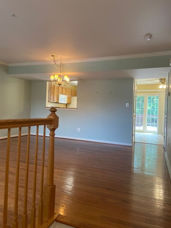 203 Glen View Ter - Photo 3 of 31