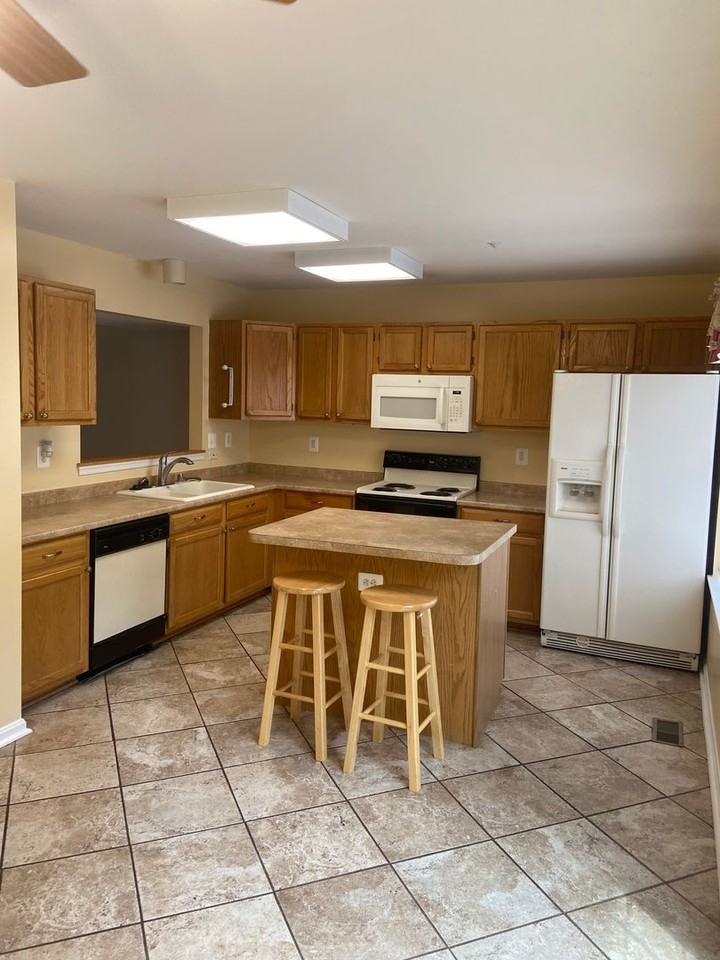 203 Glen View Ter - Photo 5 of 31