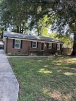 featured image of 2720 Ellen St
