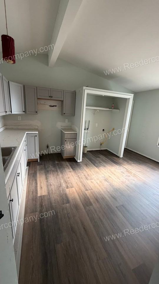 6415 6415 Reverend Burns Drive - Photo 6 of 16