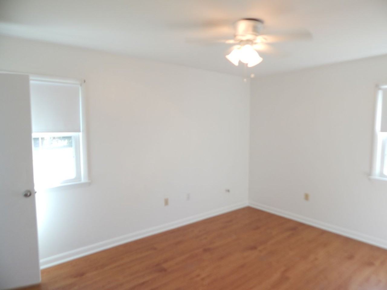 5126 Lord Tennyson Dr - Photo 4 of 9