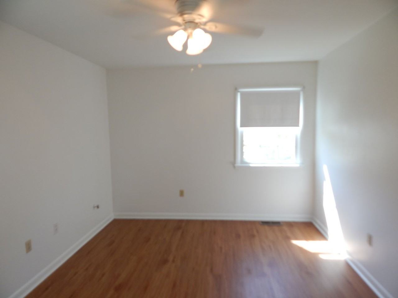 5126 Lord Tennyson Dr - Photo 5 of 9