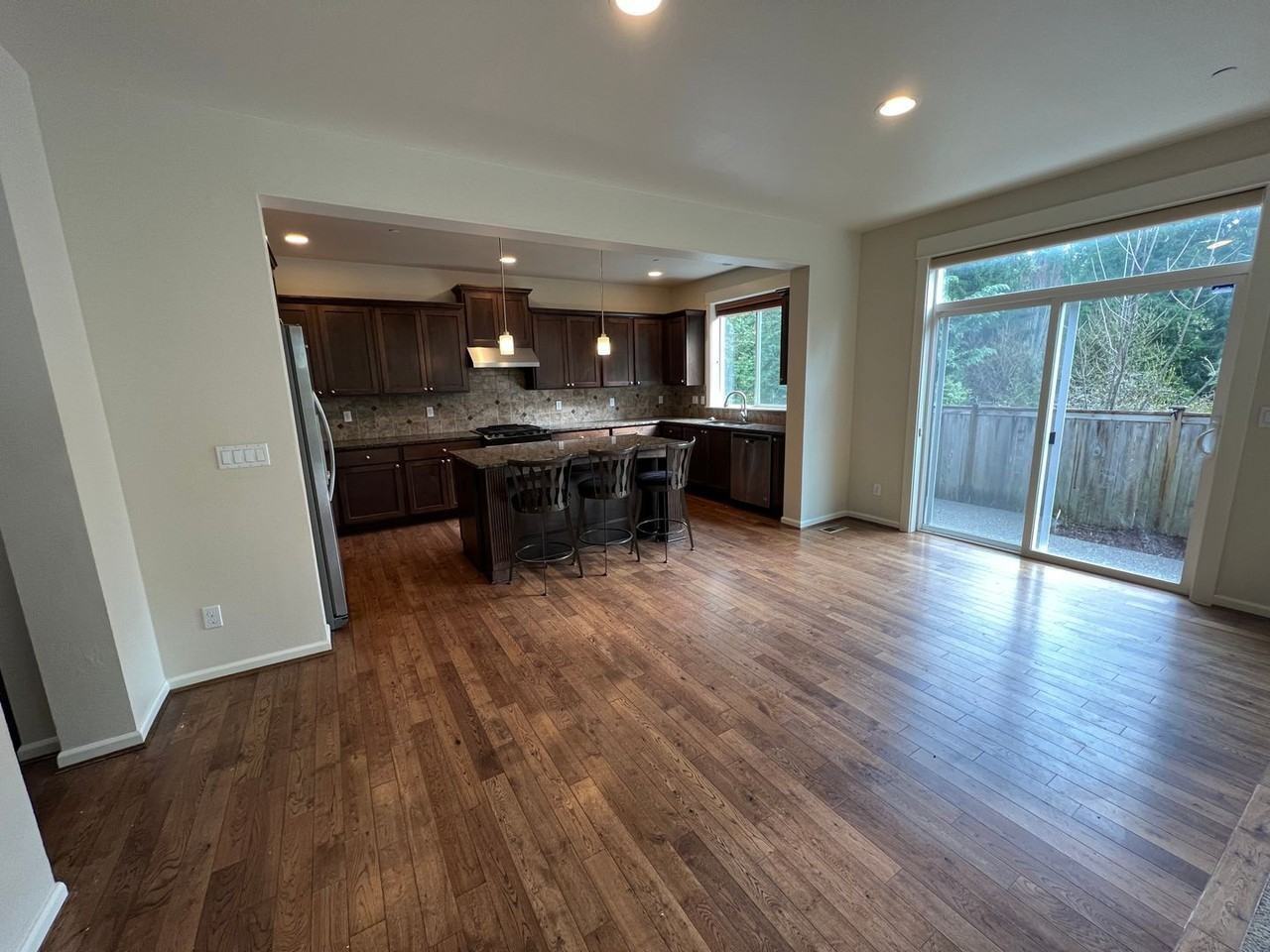 11808 171st Pl Ne - Photo 4 of 33
