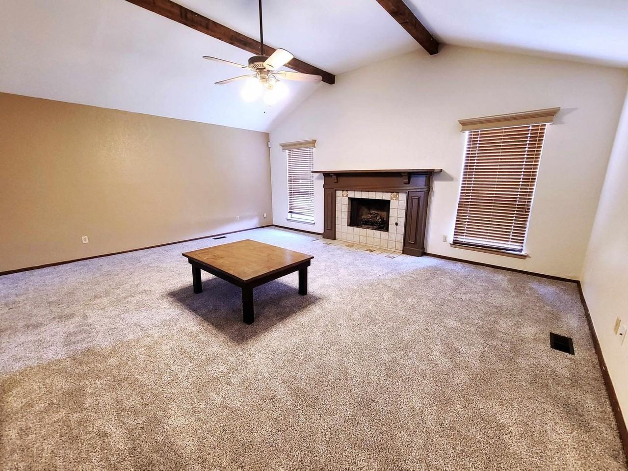 10413 Glascow Dr - Photo 2 of 21