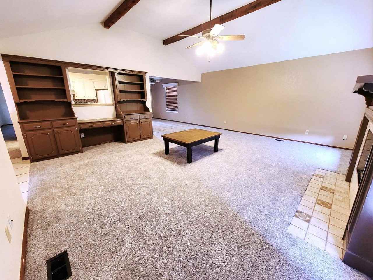 10413 Glascow Dr - Photo 5 of 21