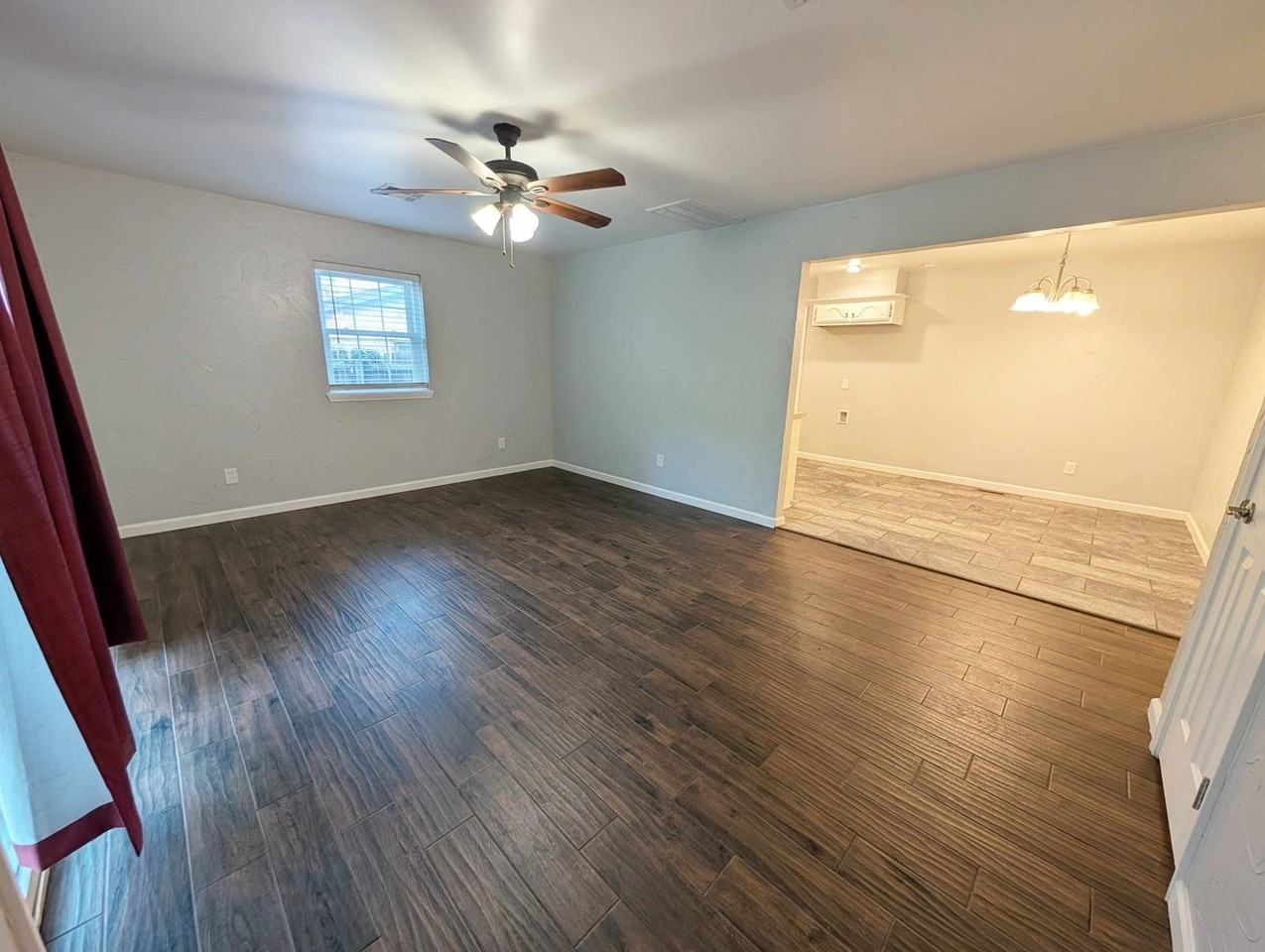 2412 Se 51st St - Photo 3 of 13