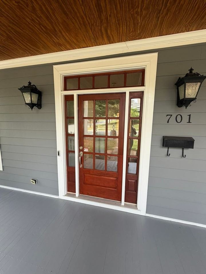 701 Mcdonald Ave - Photo 3 of 37