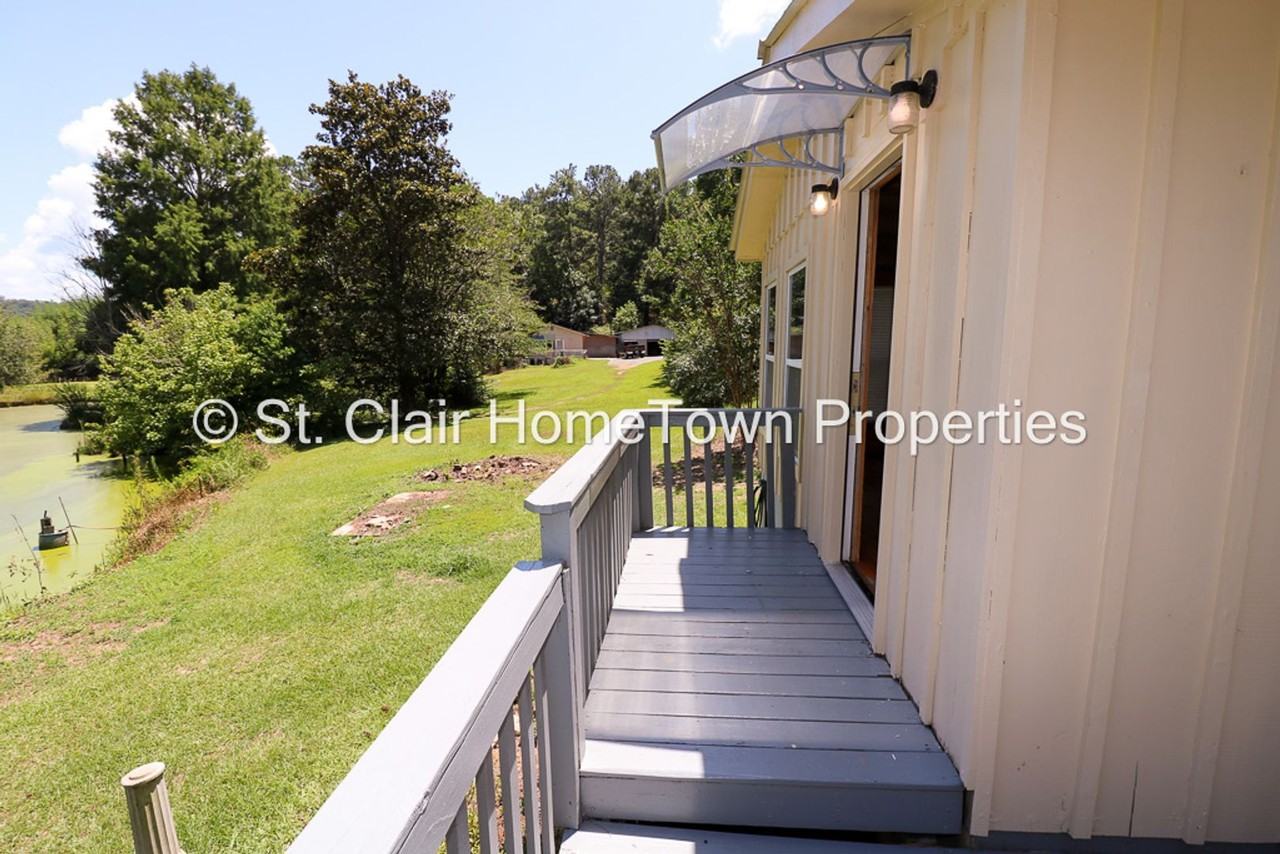 140 Sunset Dr - Photo 4 of 37