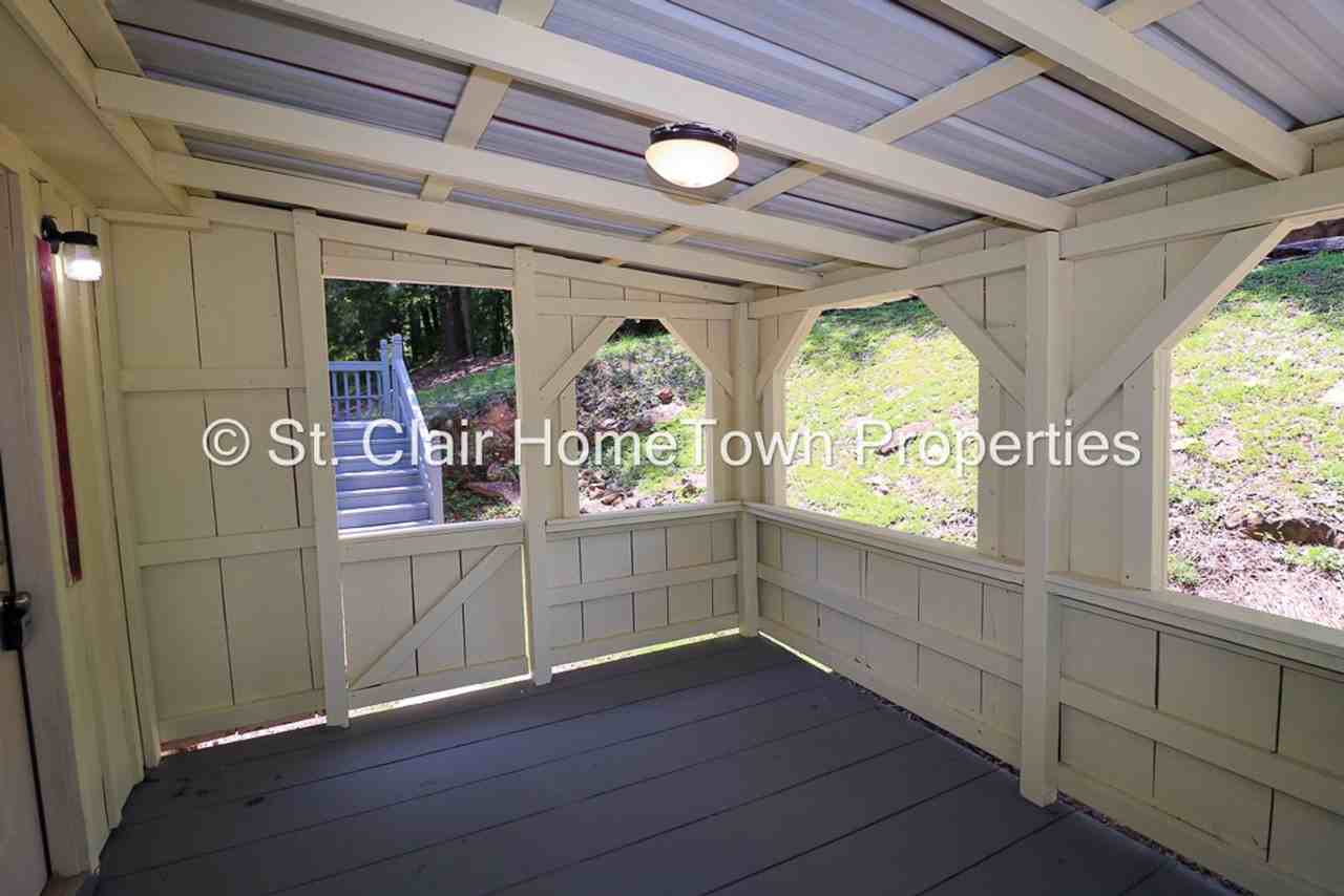 140 Sunset Dr - Photo 6 of 37
