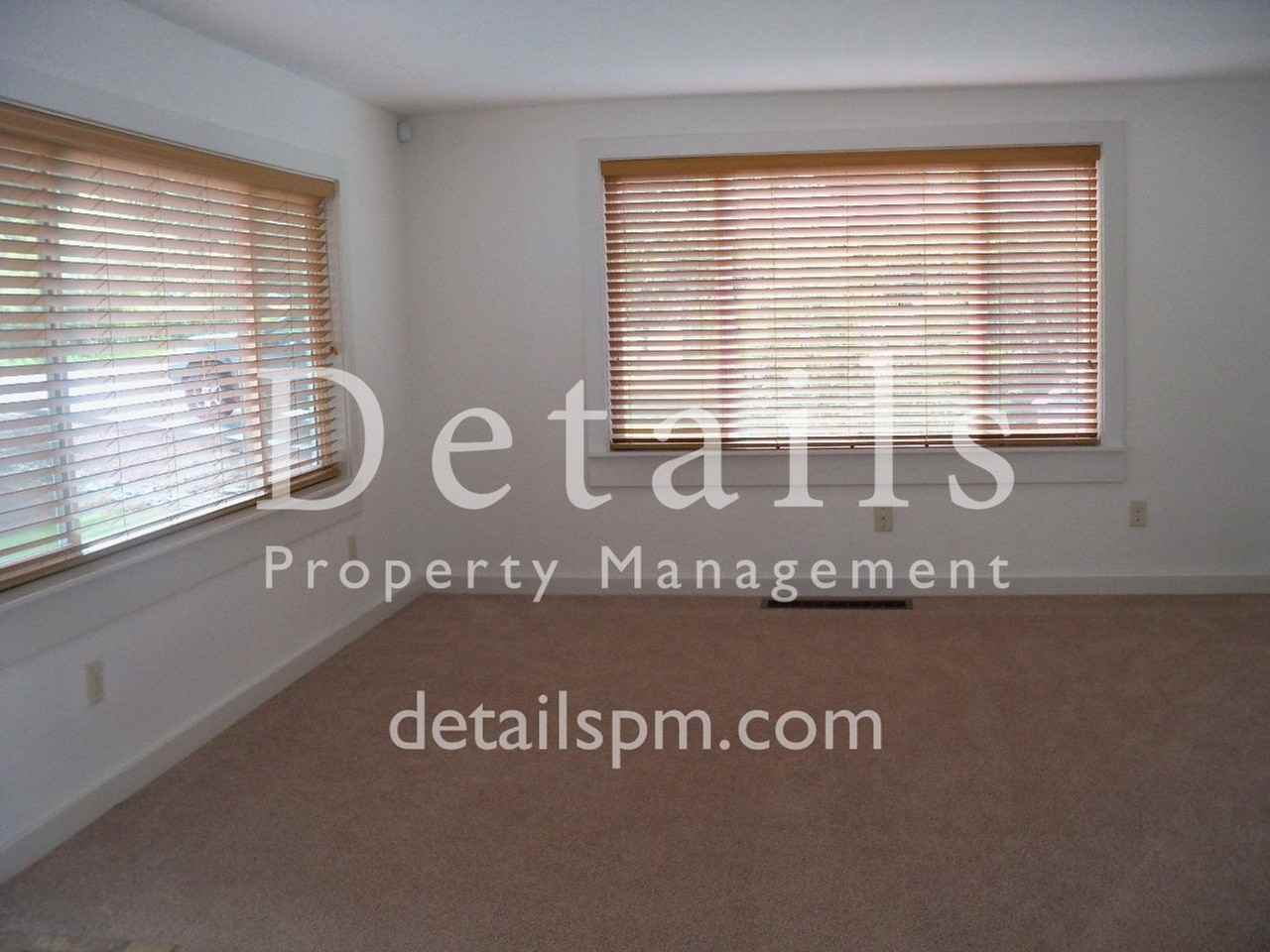 12203 Schold Rd Nw - Photo 3 of 15