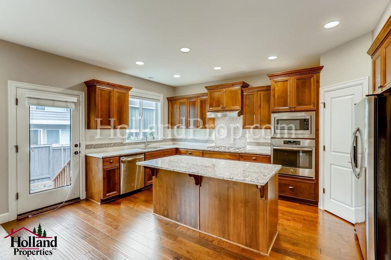 16979 Nw Reuben Ln - Photo 6 of 27
