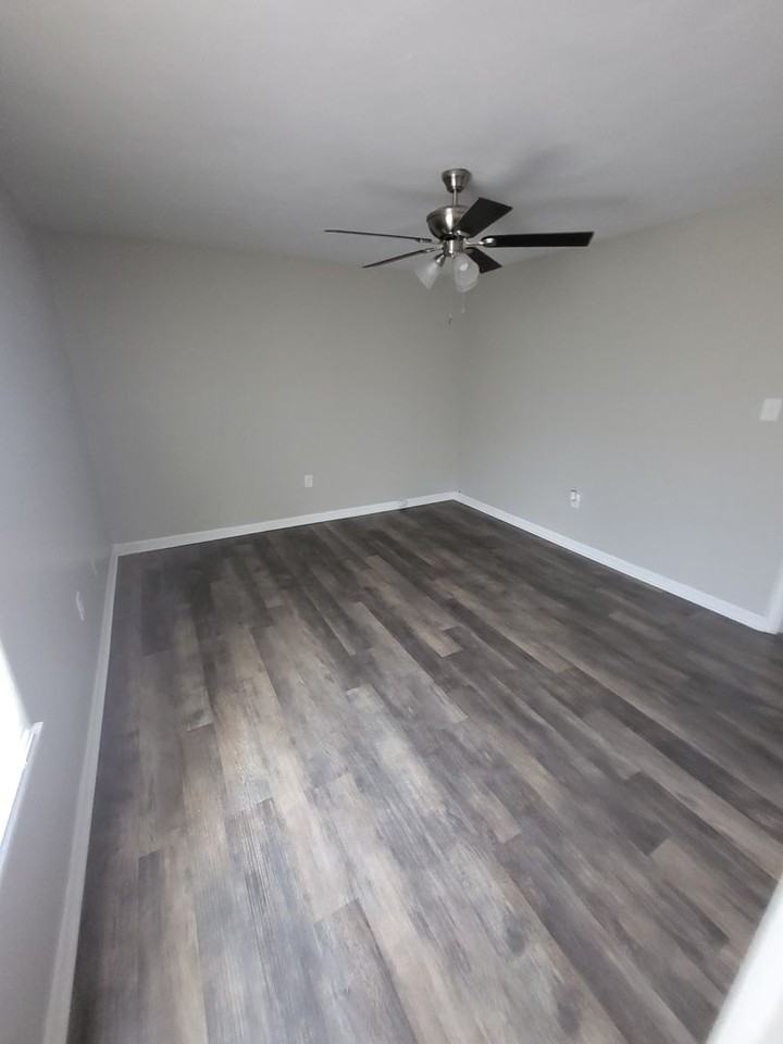 4108 4108 Shortleaf Ct - Photo 4 of 18