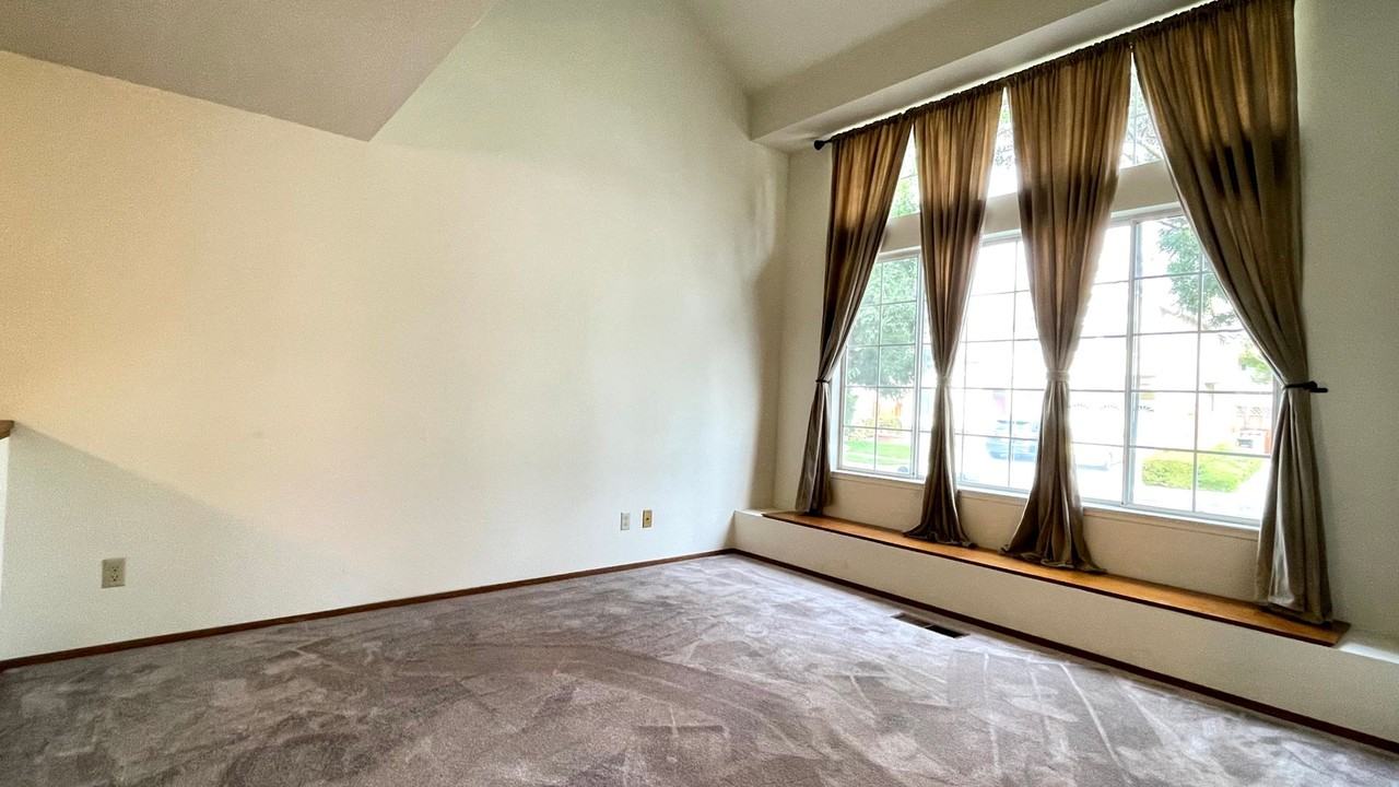 1124 Calle Almaden - Photo 5 of 30