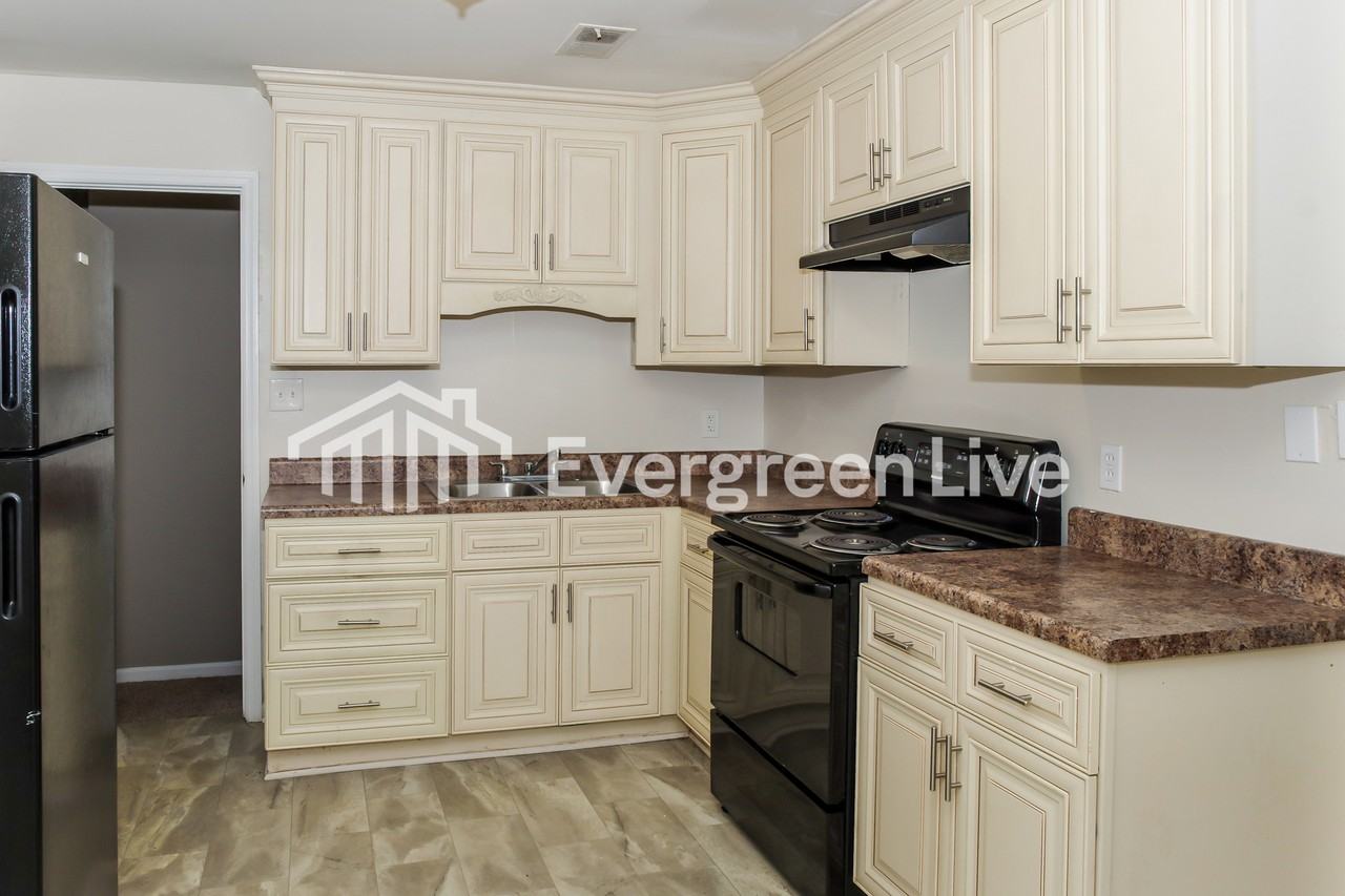2411 Halmac Dr Nw - Photo 5 of 15