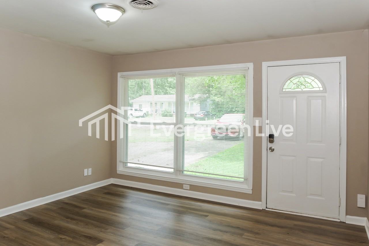 2411 Halmac Dr Nw - Photo 6 of 15