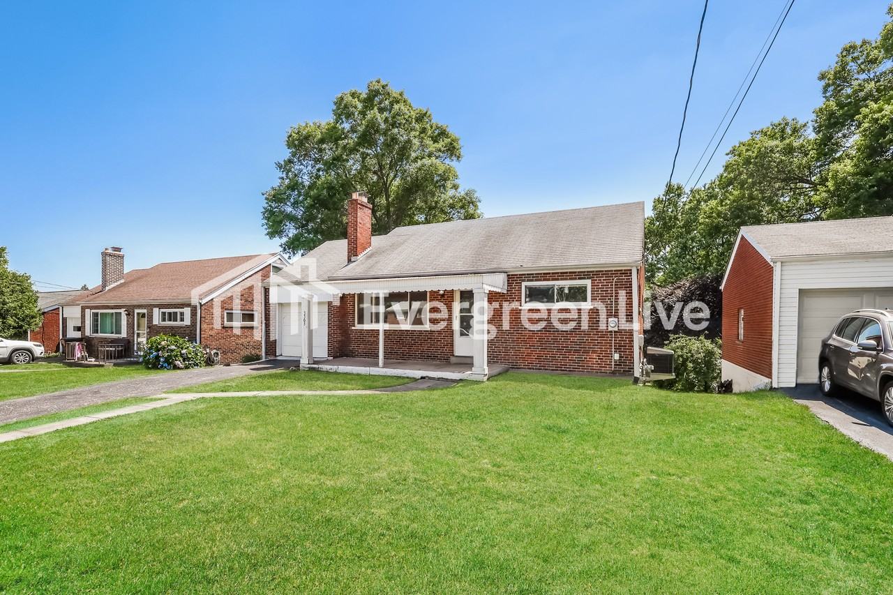 3363 Blue Rock Rd - Photo 2 of 15
