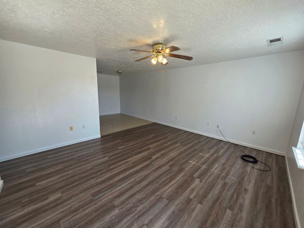 3101 Palm St - Photo 2 of 9