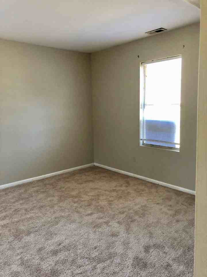 1101 London Company Way - Photo 7 of 7