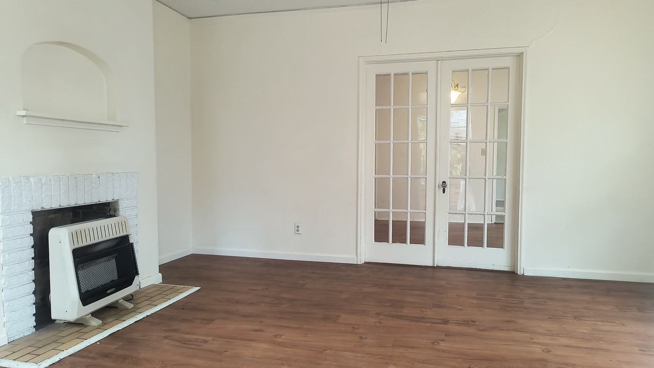 101 W 17th Ave #101 - Photo 2 of 13