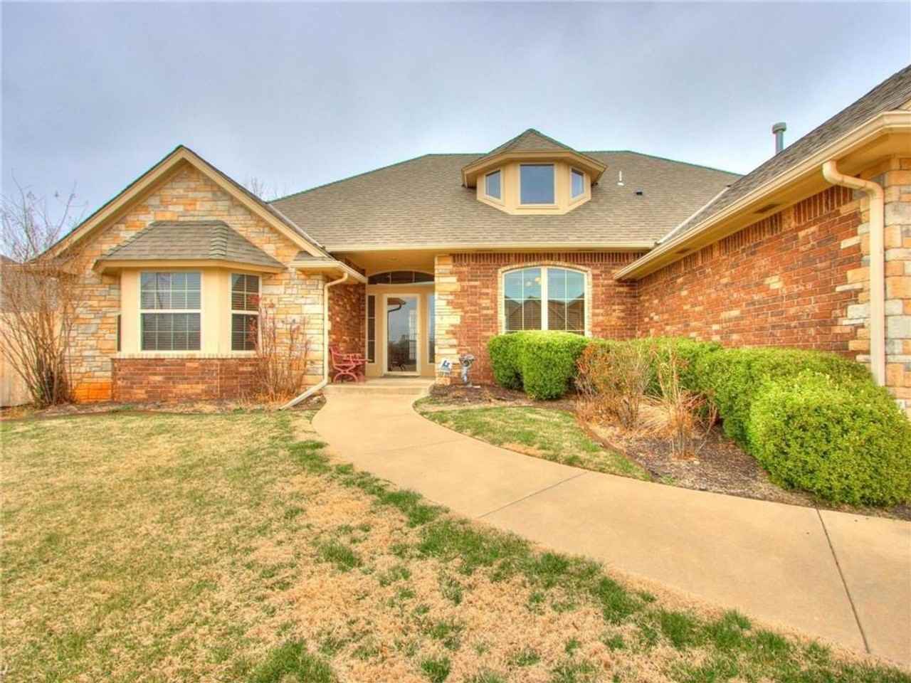4908 Arbuckle Dr - Photo 2 of 37