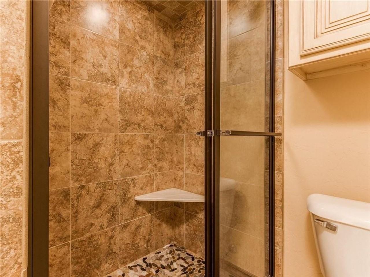 4908 Arbuckle Dr - Photo 7 of 37