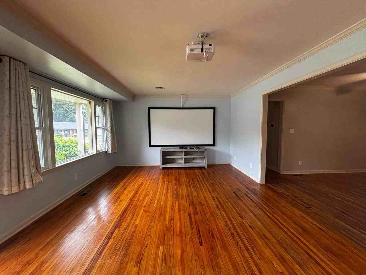 1326 E 32nd Pl - Photo 2 of 45