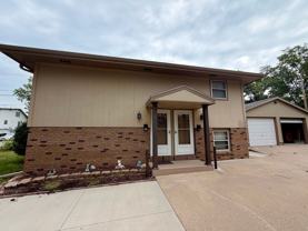 830 820/830 S 42nd St - 830 S 42nd St - Photo 1 of 1