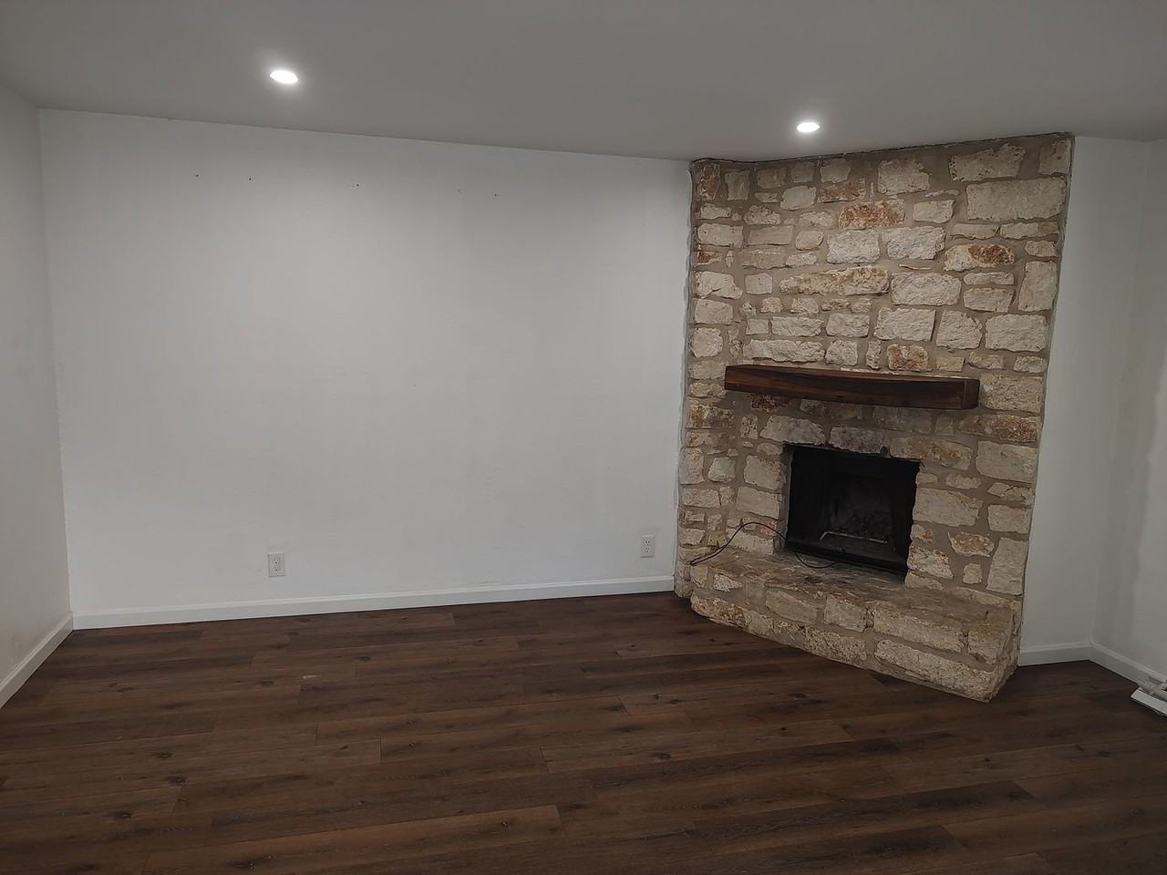 2200 Leah Cv #C - Photo 4 of 10