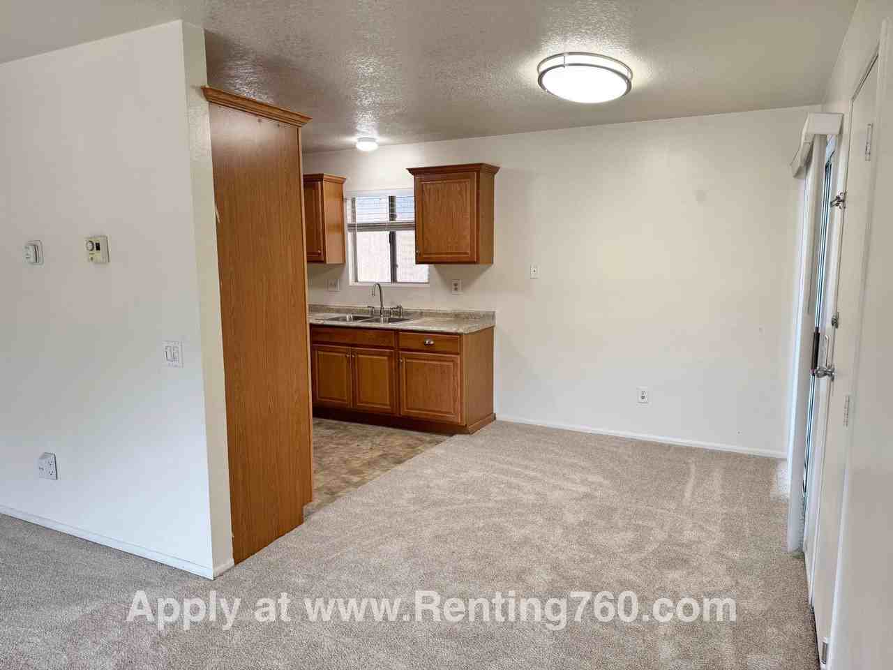 6348 Timothy Ave - Photo 7 of 24