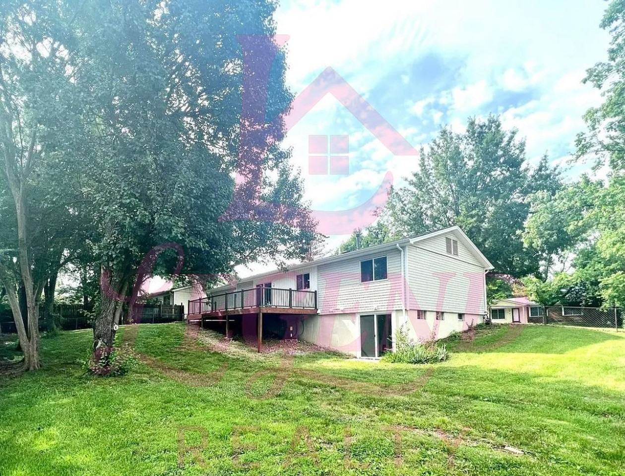 113 Mill Pond Dr - Photo 3 of 15